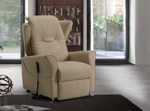 poltrona con movimenti carbonia iglesias